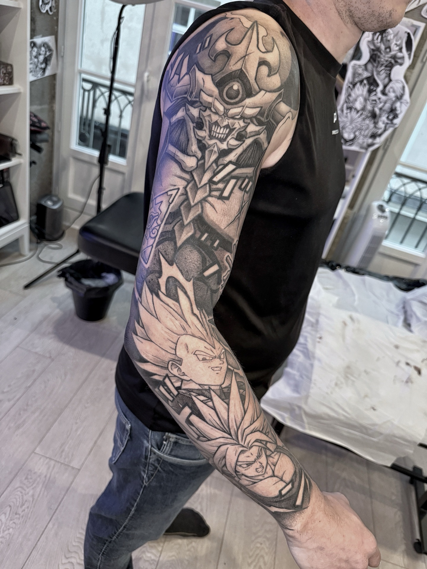 Bras complet anime